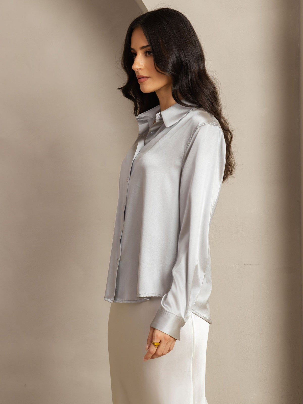 19Momme Silk Long Sleeve Lapel Collar Women's Shirt with Button Up Design