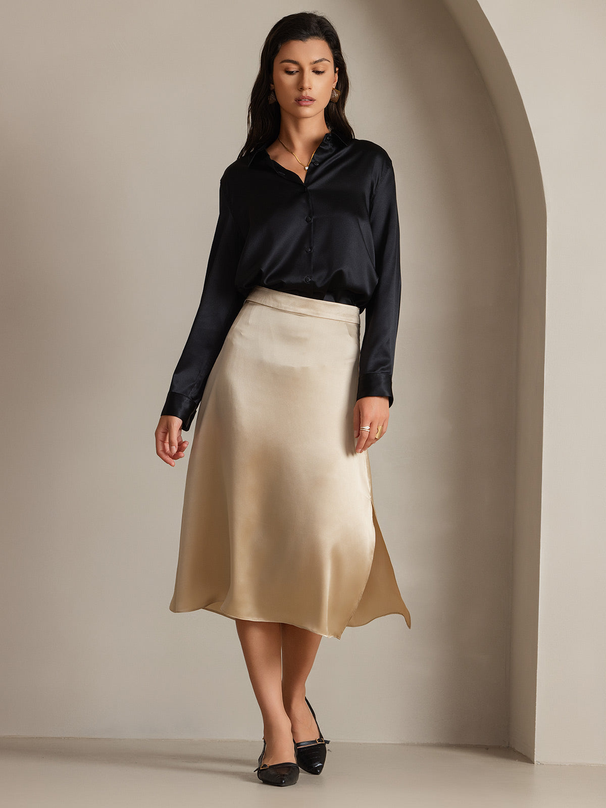 19Momme Silk Long Sleeve Lapel Collar Women's Shirt with Button Up Design
