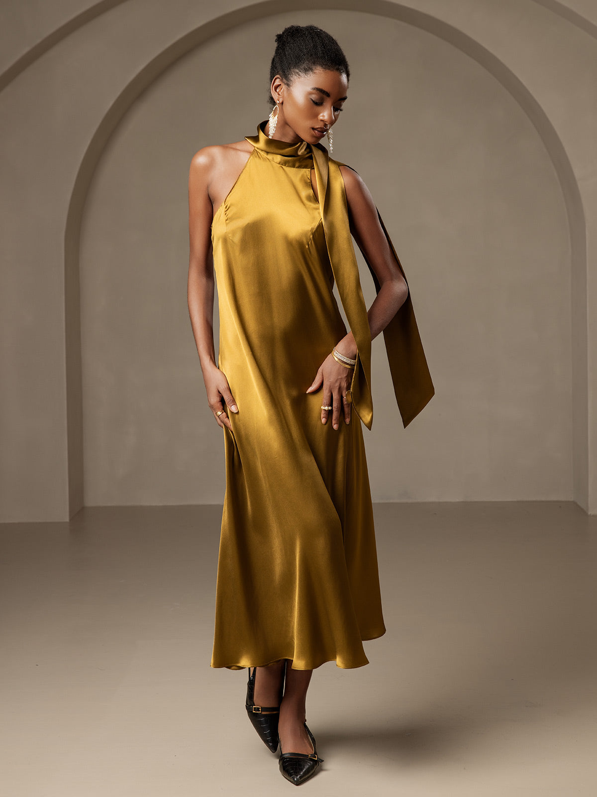 19Momme Silk Sleeveless Tie Neck Midi Dress