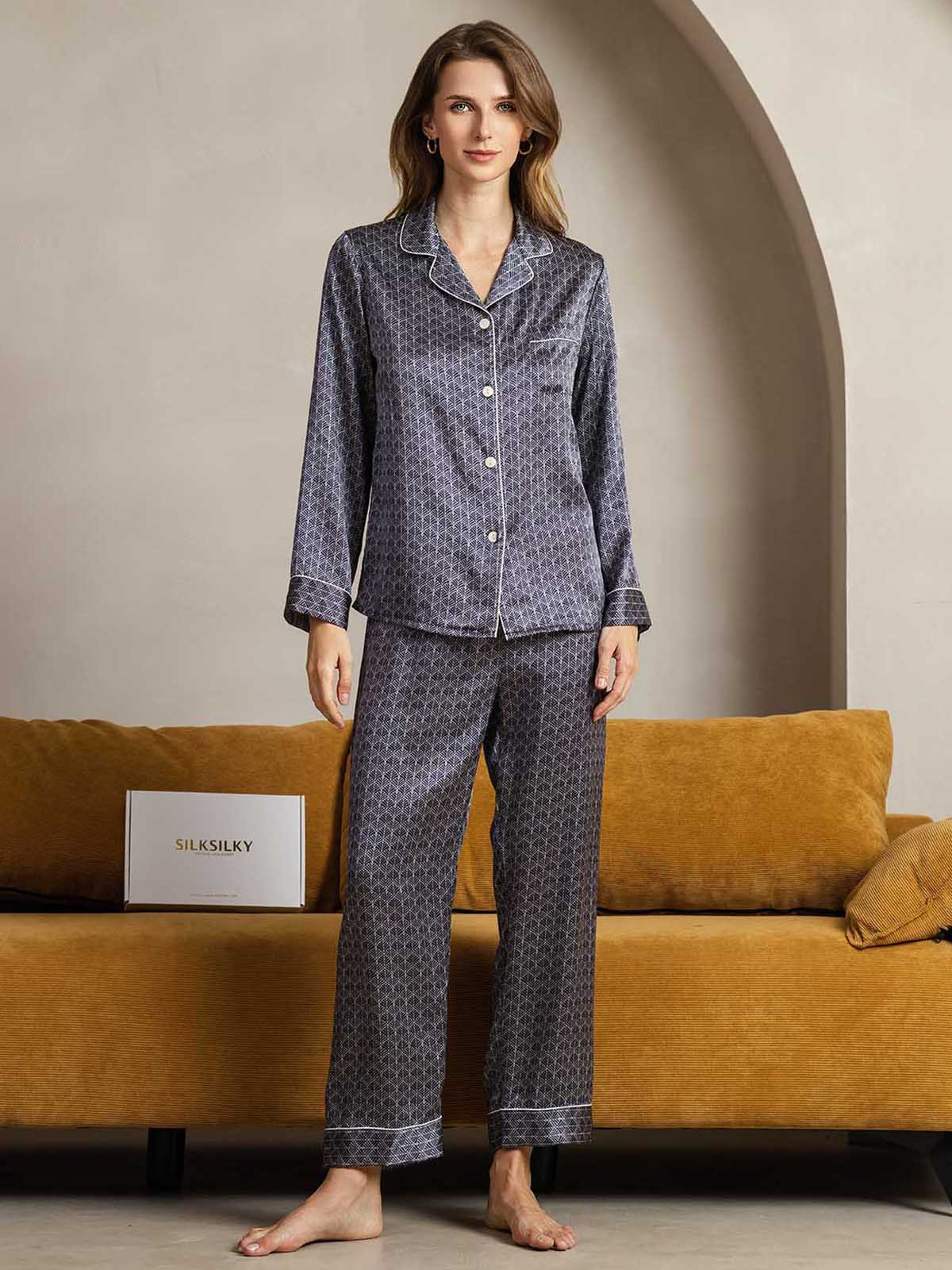Women's Pure Silk Navy Ginkgo Print Long Sleeve Notch Collar Pajamas Set