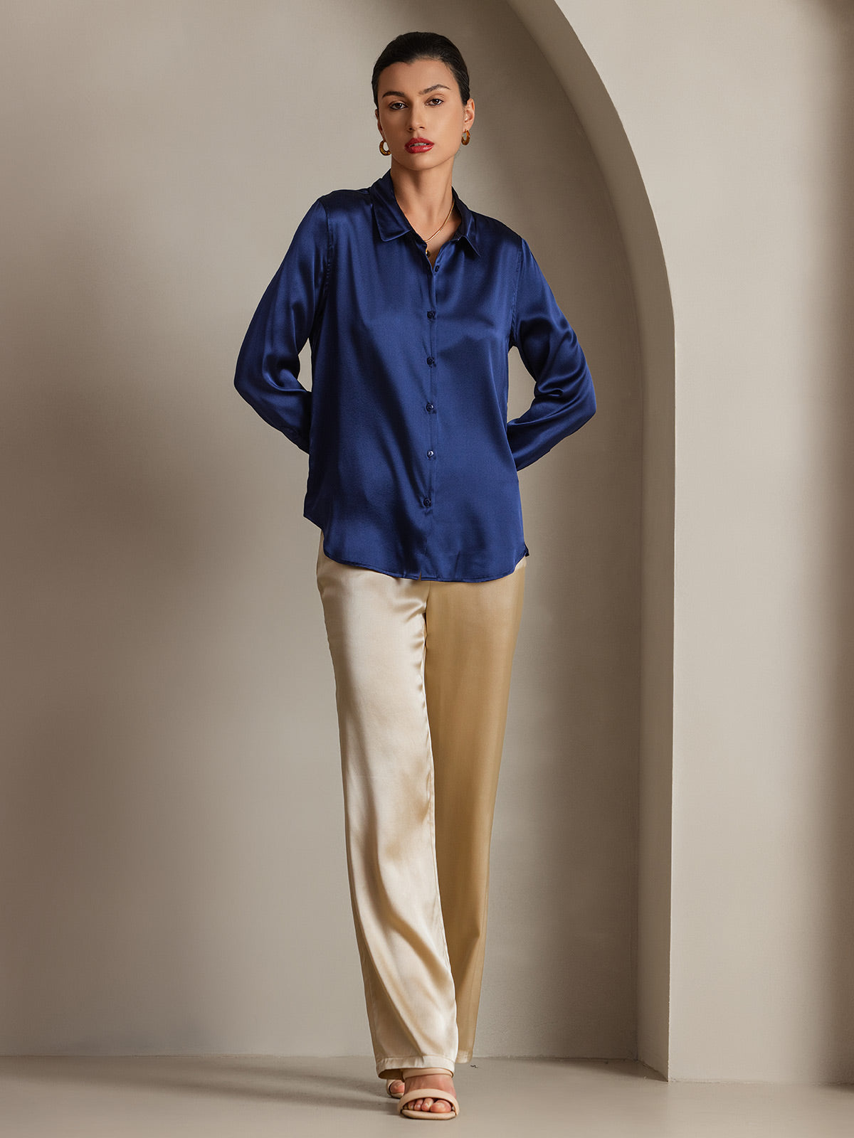 19Momme Silk Long Sleeve Lapel Collar Women's Shirt with Button Up Design